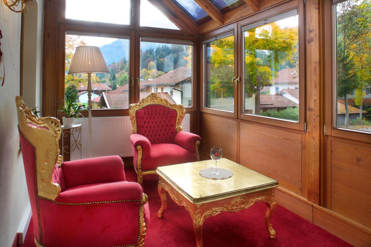 Haus Bei Der Linden Ferienwohnungen Schwangau Bagian luar foto